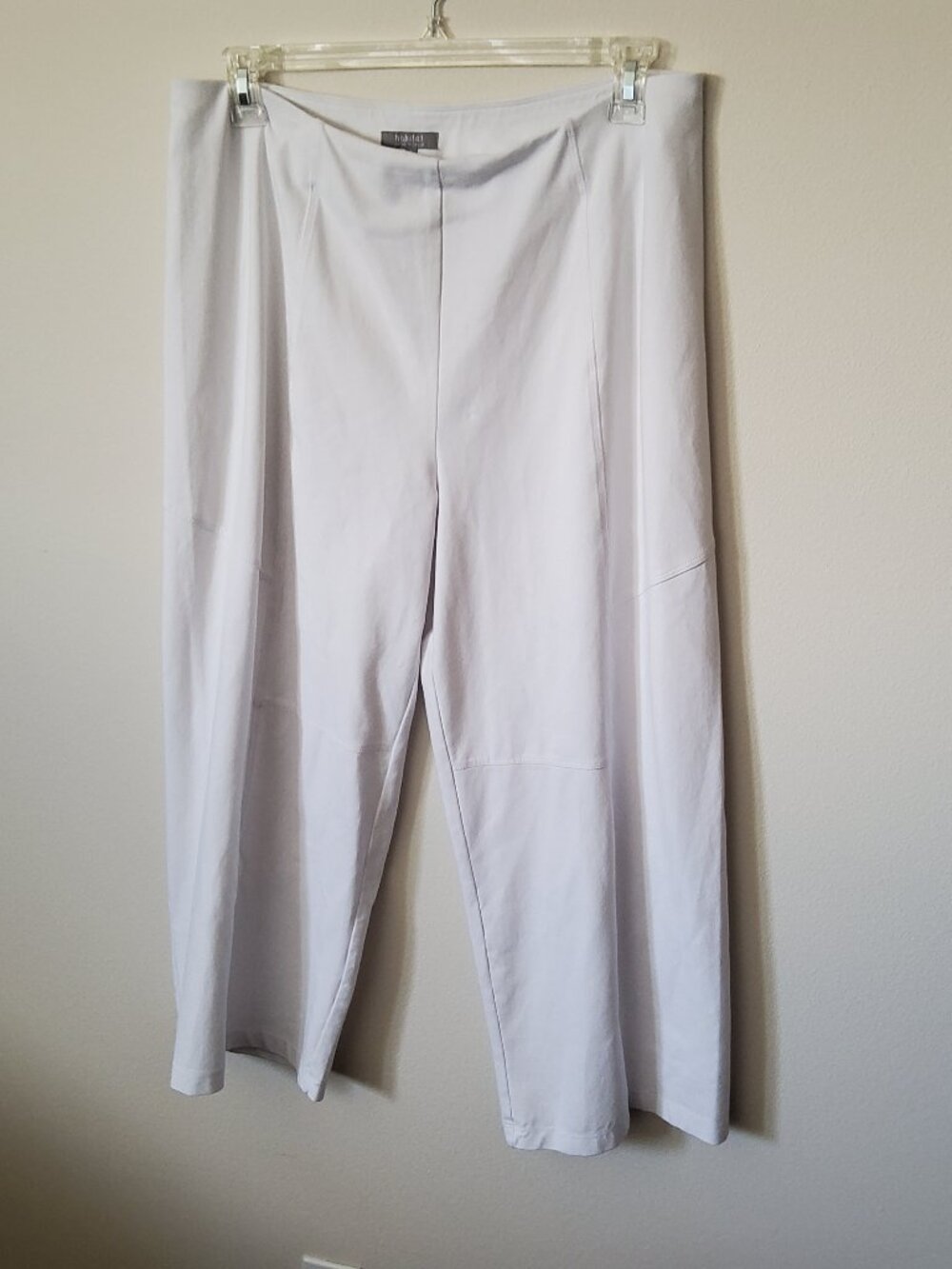 Habitat Clothes to Live In White Wide leg pants size L